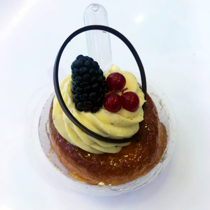 Baba au rhum